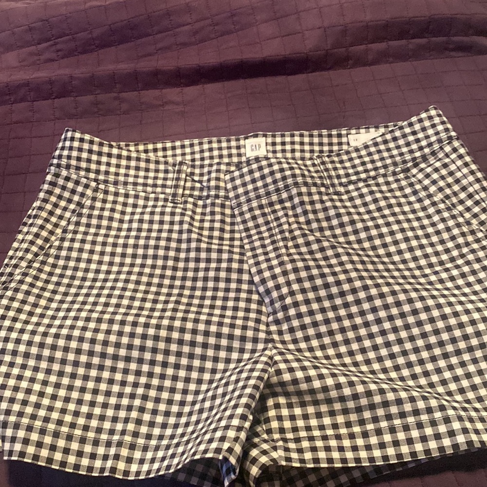 🌺Gap Gingham Shorts